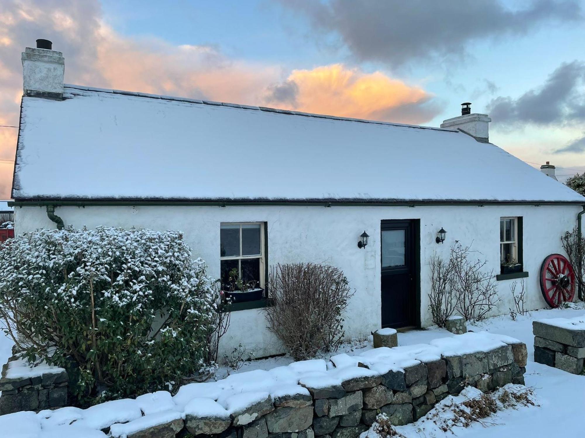 Dunnaglea Cottage, Ballintoy Eksteriør bilde