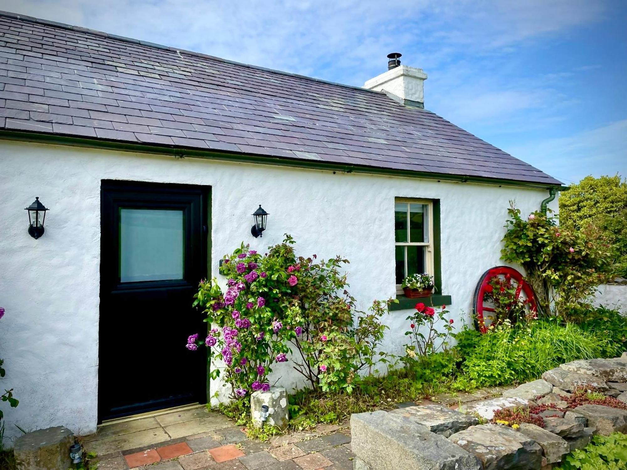 Dunnaglea Cottage, Ballintoy Eksteriør bilde